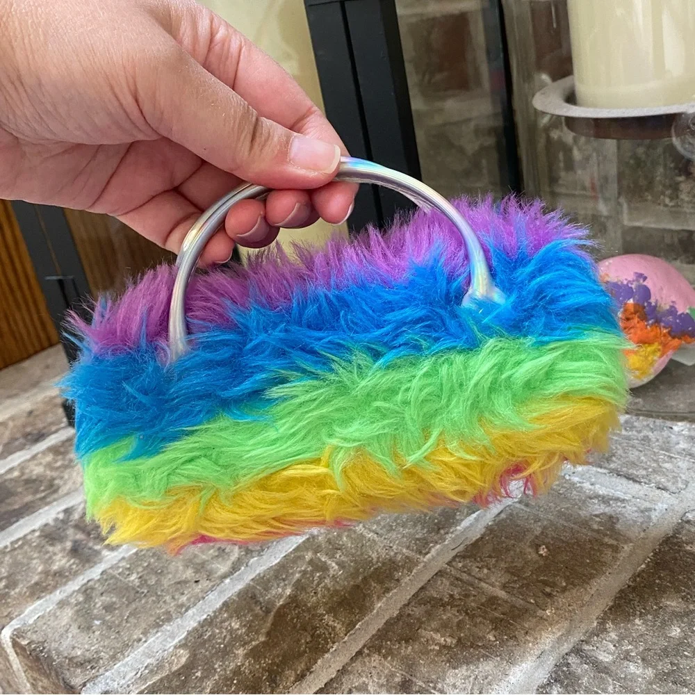 Sunglasses and Case Fuzzy Faux Fur Glasses Case with Carrying Handles